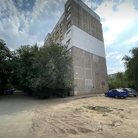 Daily short term flat Apartman Uralszk Kültér fotó