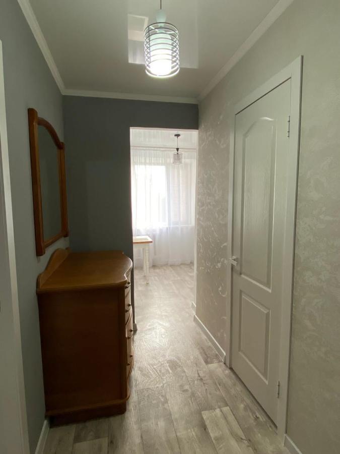 Daily short term flat Apartman Uralszk Kültér fotó